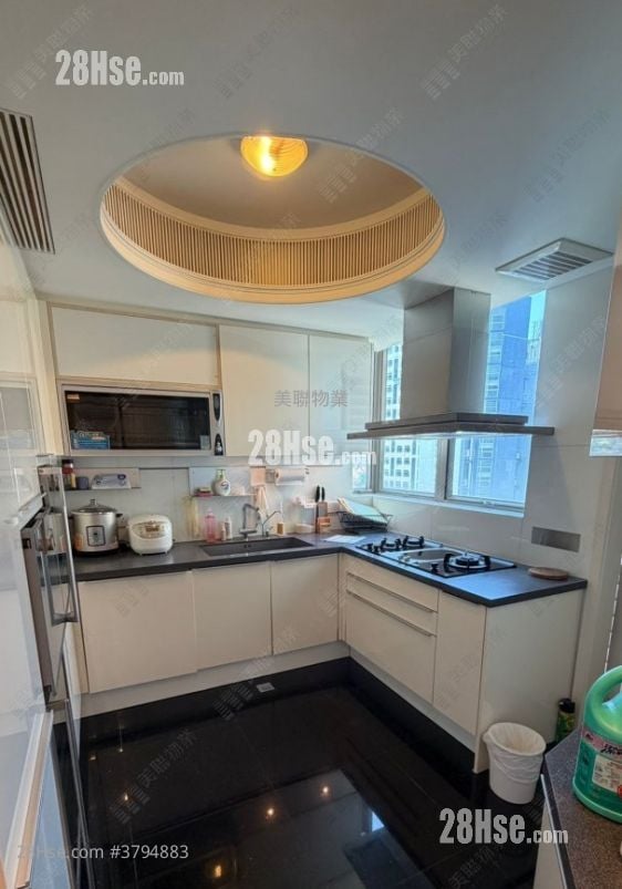 毕架山峰 售盘 4 房 1,459 平方尺