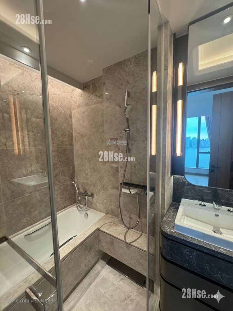 天玺海 租盘 4 房 , 3 浴室 1,089 平方尺