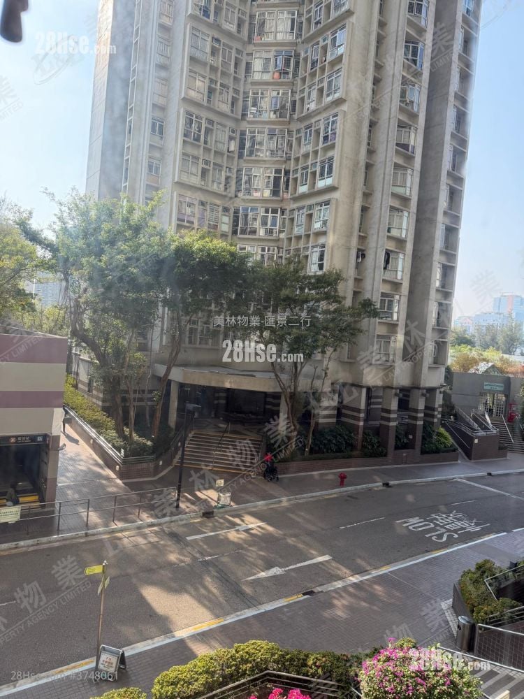 汇景花园 售盘 3 房 , 2 浴室 718 平方尺