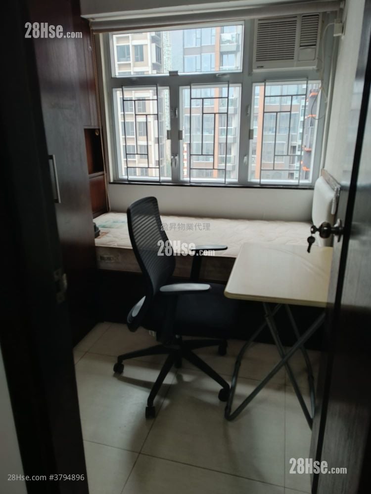 bedroom 1: New Fortune House Rental 1 Bedroom , 1 Bathroom 54 ft²