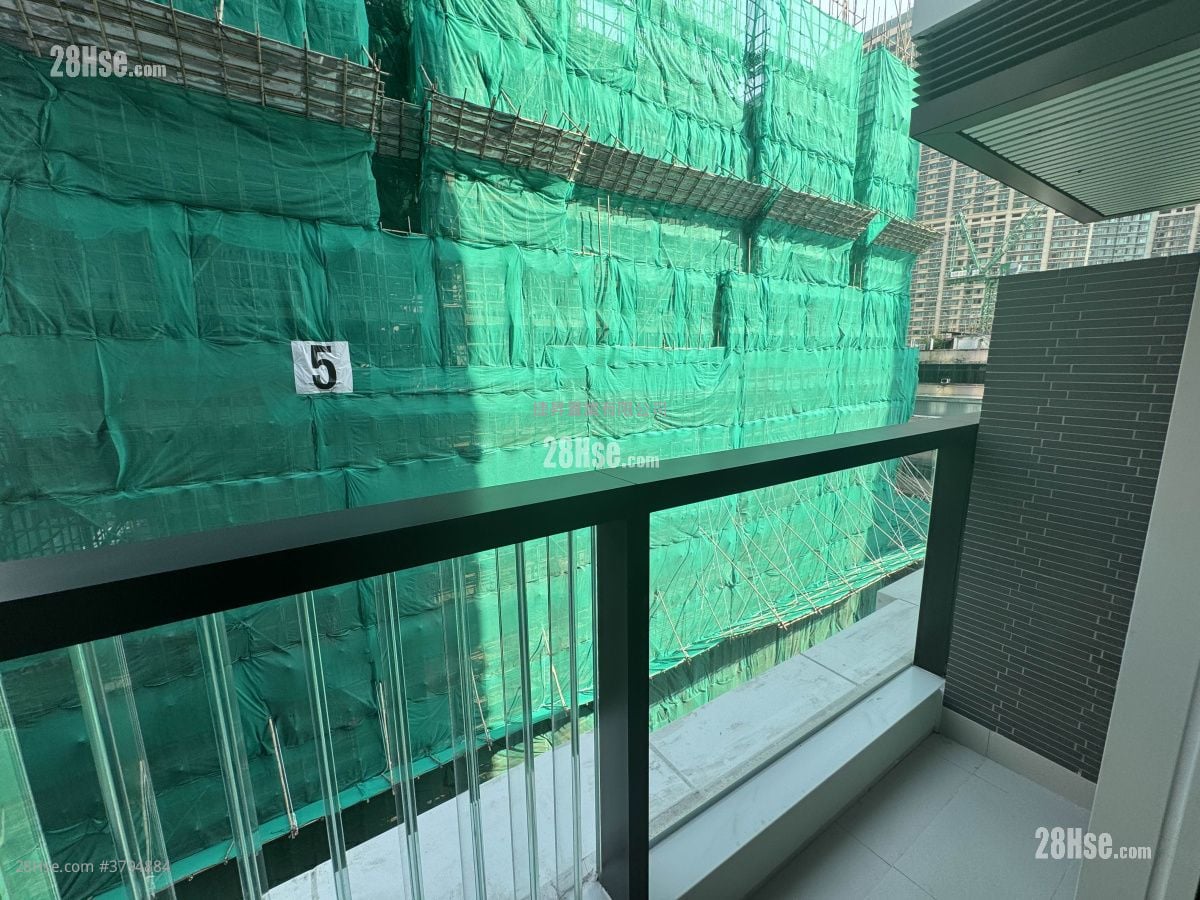 Baker Circle Euston Sell Studio , 1 Bathroom 212 ft²