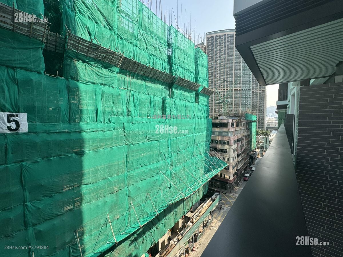 Baker Circle Euston Sell Studio , 1 Bathroom 212 ft²