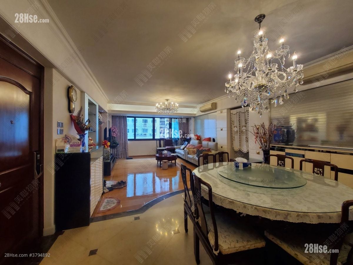 麒麟阁 售盘 4 房 1,722 平方尺