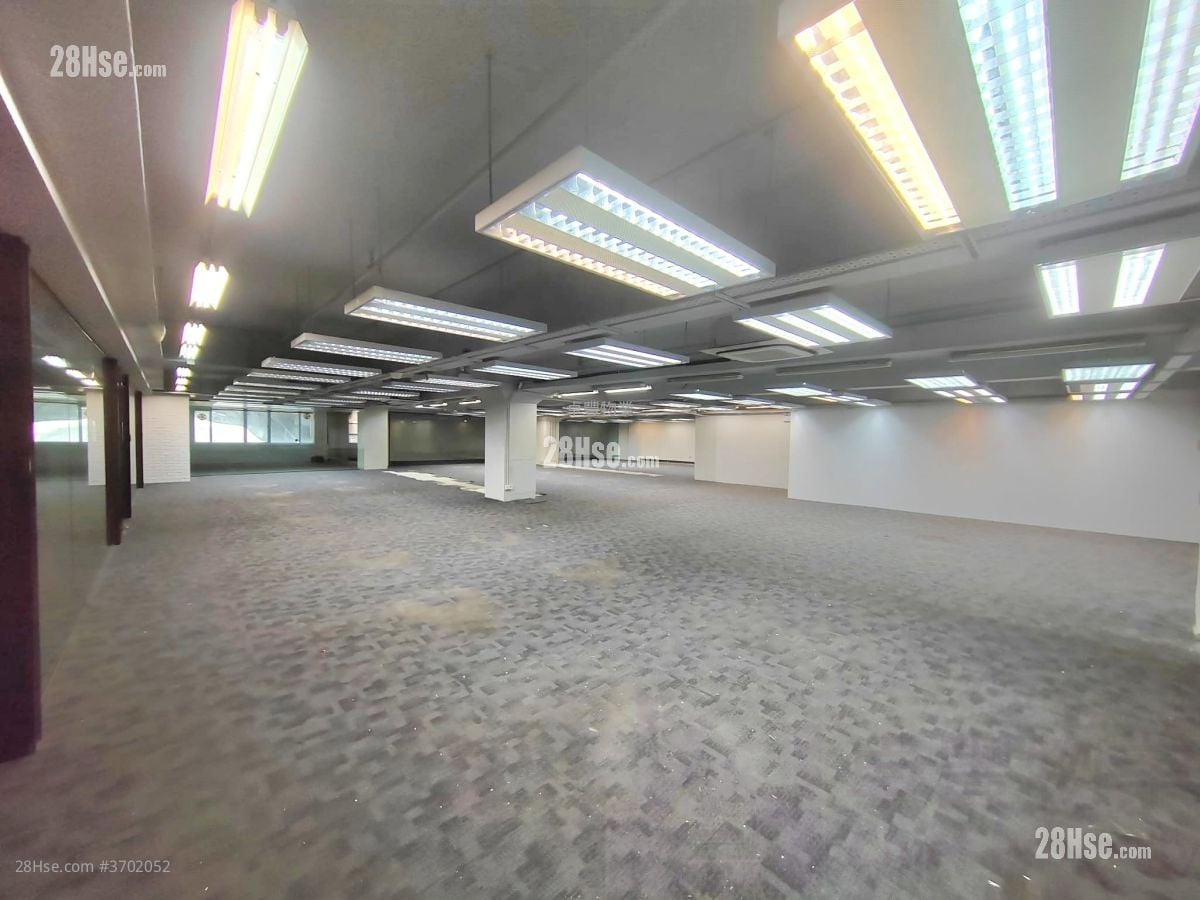 龍翔工業大廈 租盤 5+ 房 7,500 平方呎