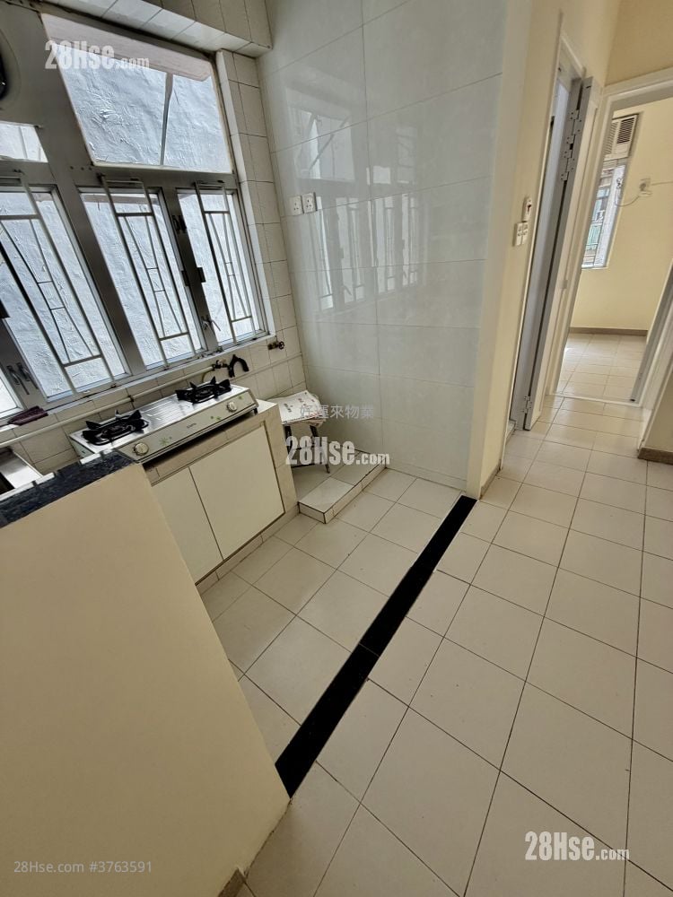 Apartment Rental 2 Bedrooms , 1 Bathroom 318 ft²