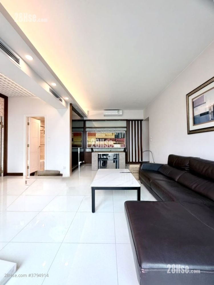 The Arch Rental 2 Bedrooms , 2 Bathrooms 970 ft²