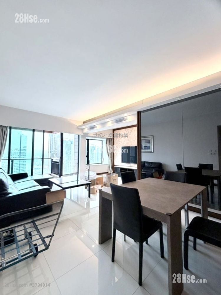 The Arch Rental 2 Bedrooms , 2 Bathrooms 970 ft²