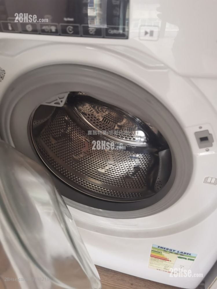 High One Rental 1 Bedroom , 1 Bathroom 273 ft²