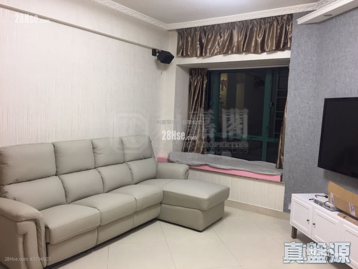 Grand Del Sol Sell 3 Bedrooms , 2 Bathrooms 739 ft²