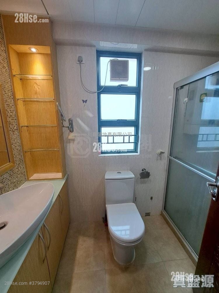 Grand Del Sol Sell 3 Bedrooms , 2 Bathrooms 739 ft²