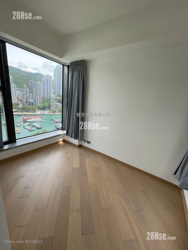 倚南 售盘 3 房 , 2 浴室 675 平方尺