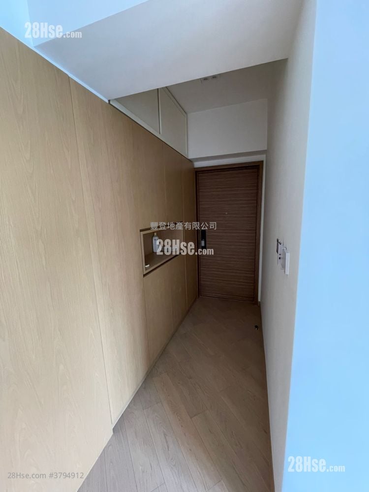 倚南 售盘 3 房 , 2 浴室 675 平方尺