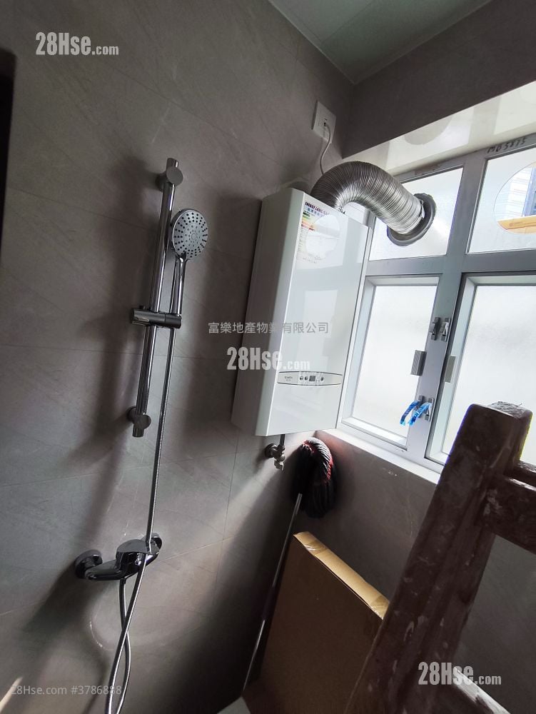 单幢楼房 租盘 1 房 , 1 浴室 275 平方尺