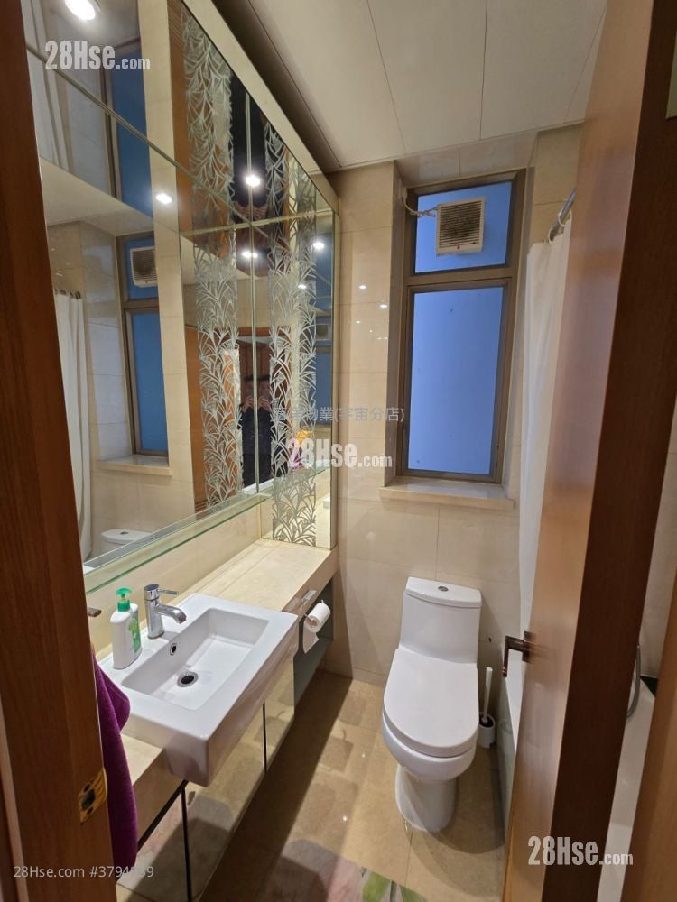 海峯 售盘 4 房 , 2 浴室