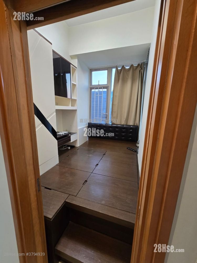 海峯 售盘 4 房 , 2 浴室