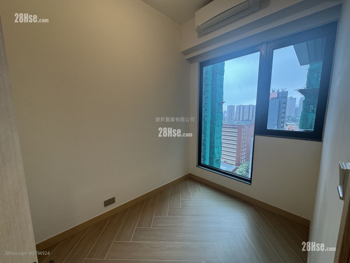 The Haddon Sell 1 Bedroom , 1 Bathroom 263 ft²