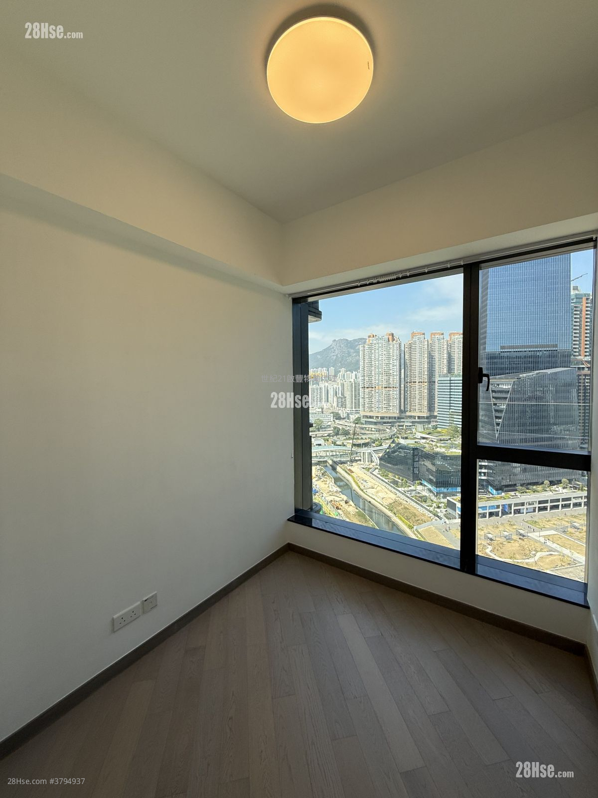 Upper River Bank Sell 3 Bedrooms , 2 Bathrooms 844 ft²