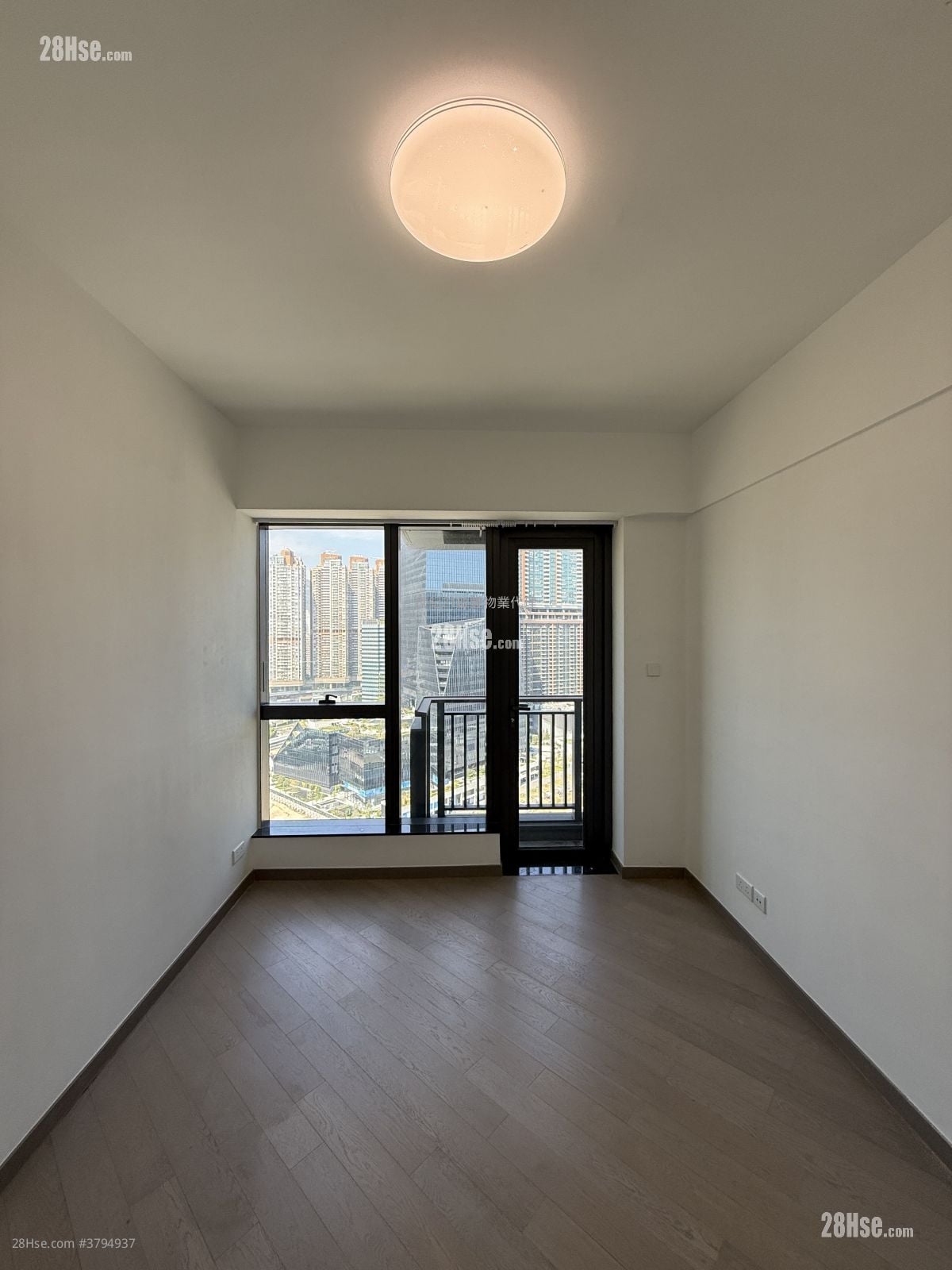 Upper River Bank Sell 3 Bedrooms , 2 Bathrooms 844 ft²