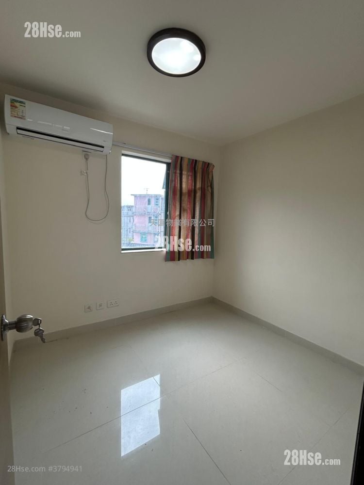 村屋 售盘 2 房 , 2 浴室