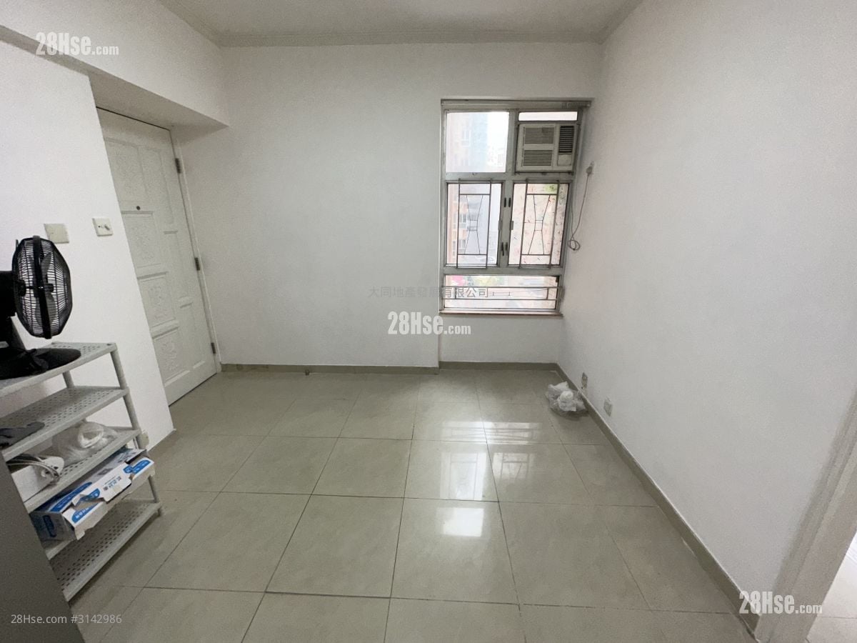 鸿威大厦 租盘 2 房 , 1 浴室 323 平方尺