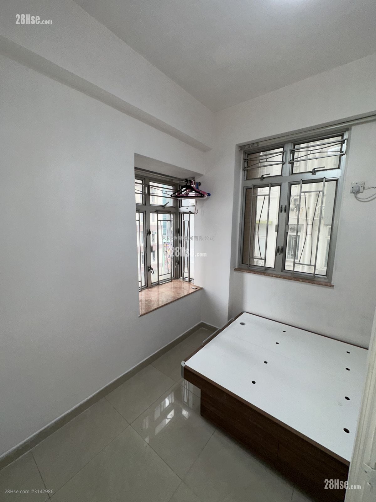 鸿威大厦 租盘 2 房 , 1 浴室 323 平方尺