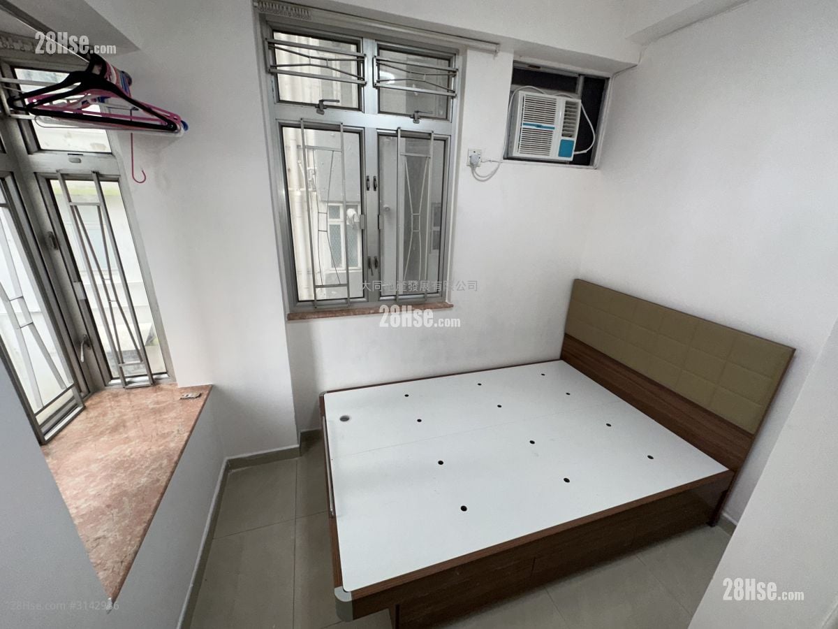 鸿威大厦 租盘 2 房 , 1 浴室 323 平方尺