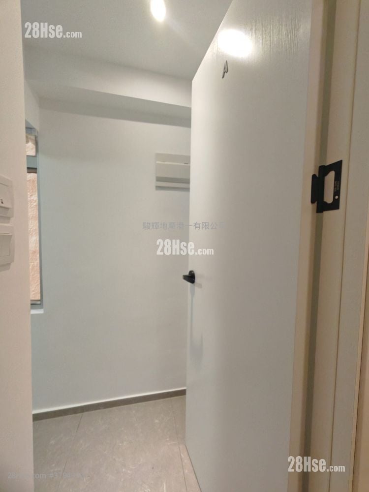 轩尼诗道465号 租盘 1 浴室 150 平方尺