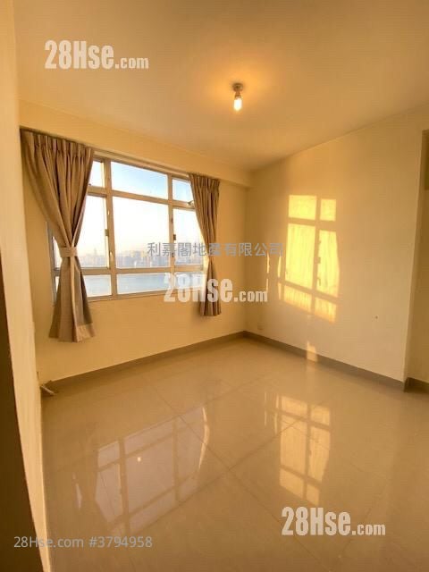 City Garden Sell 2 Bedrooms , 1 Bathroom 626 ft²