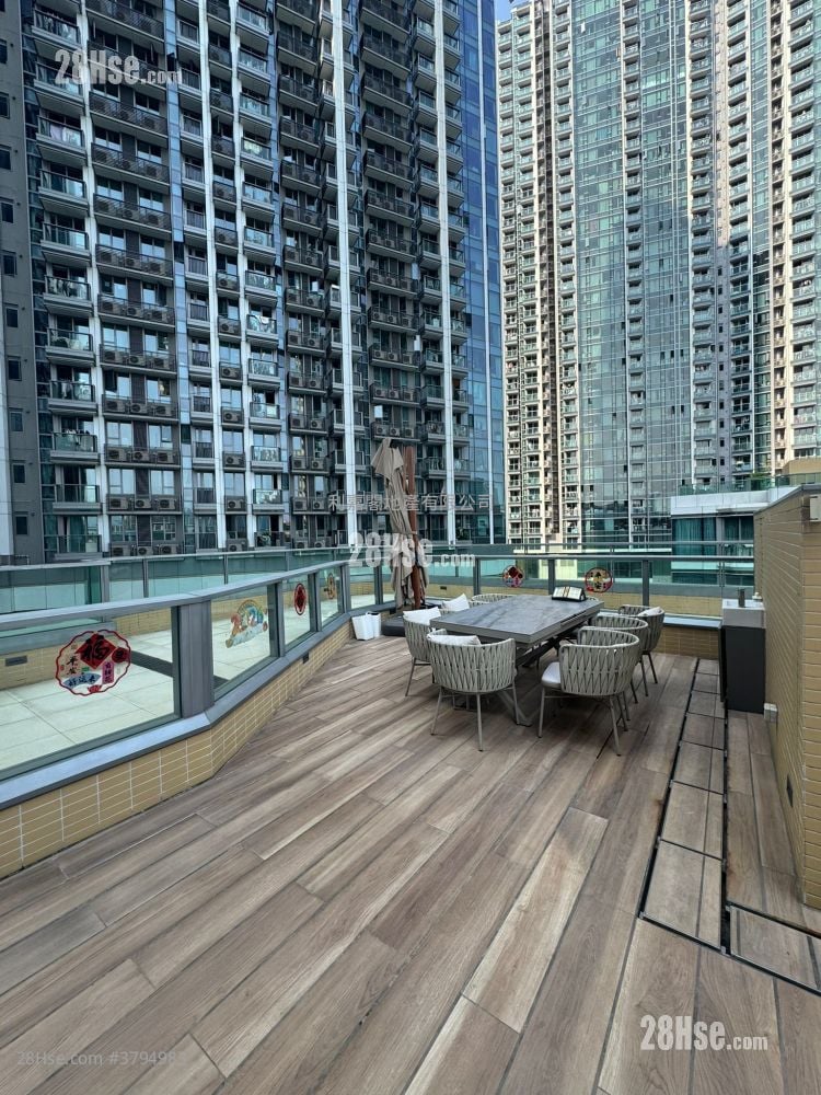 Monaco One Rental 768 ft²