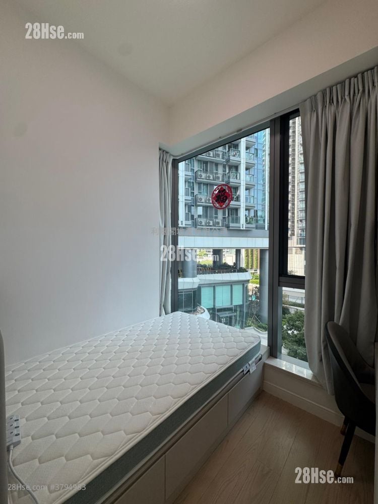 Monaco One Rental 768 ft²