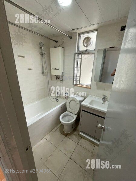 Whampoa Garden Sell 3 Bedrooms 639 ft²