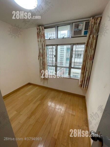 Whampoa Garden Sell 3 Bedrooms 639 ft²