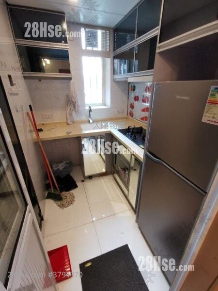 Harbour Place Rental 3 Bedrooms 590 ft²