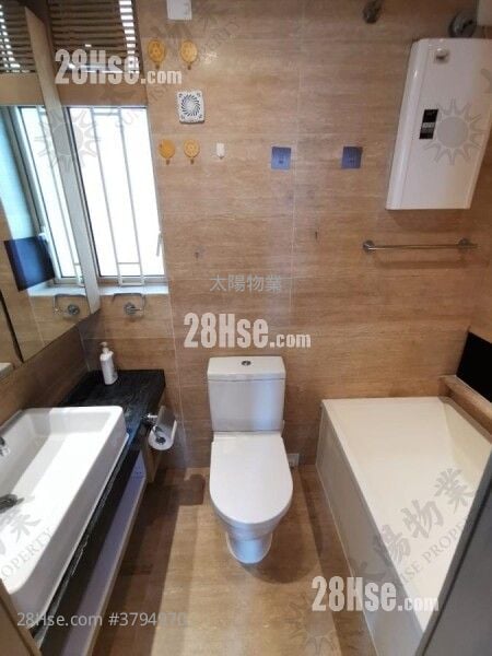 Harbour Place Rental 3 Bedrooms 590 ft²