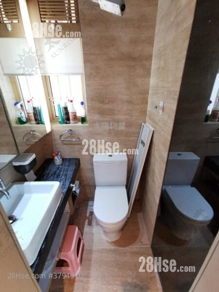 Harbour Place Rental 3 Bedrooms 590 ft²