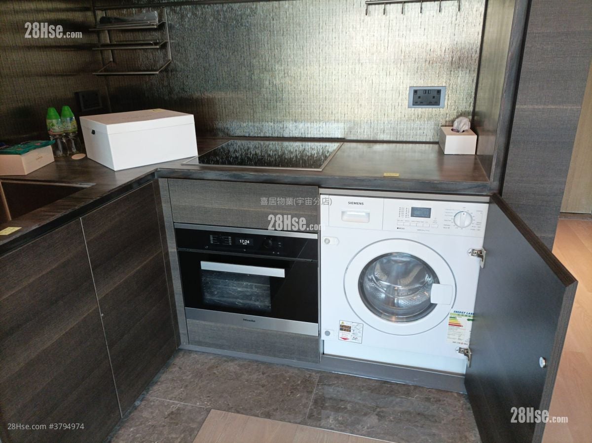 Phase 1B Of The Campton Rental 2 Bedrooms , 1 Bathroom 466 ft²