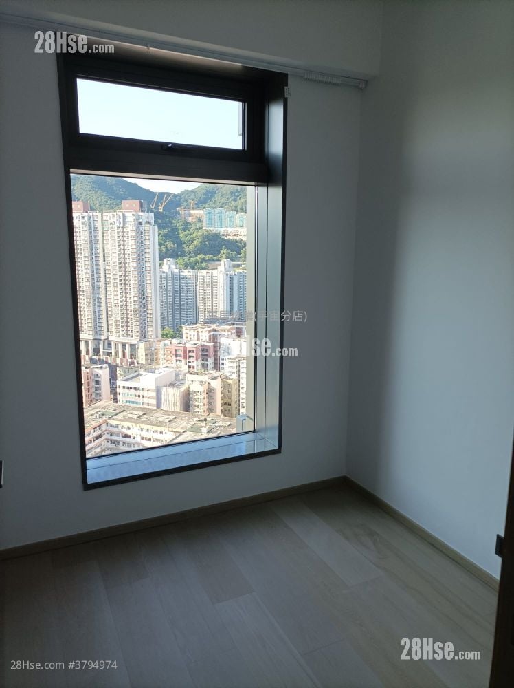 Phase 1B Of The Campton Rental 2 Bedrooms , 1 Bathroom 466 ft²