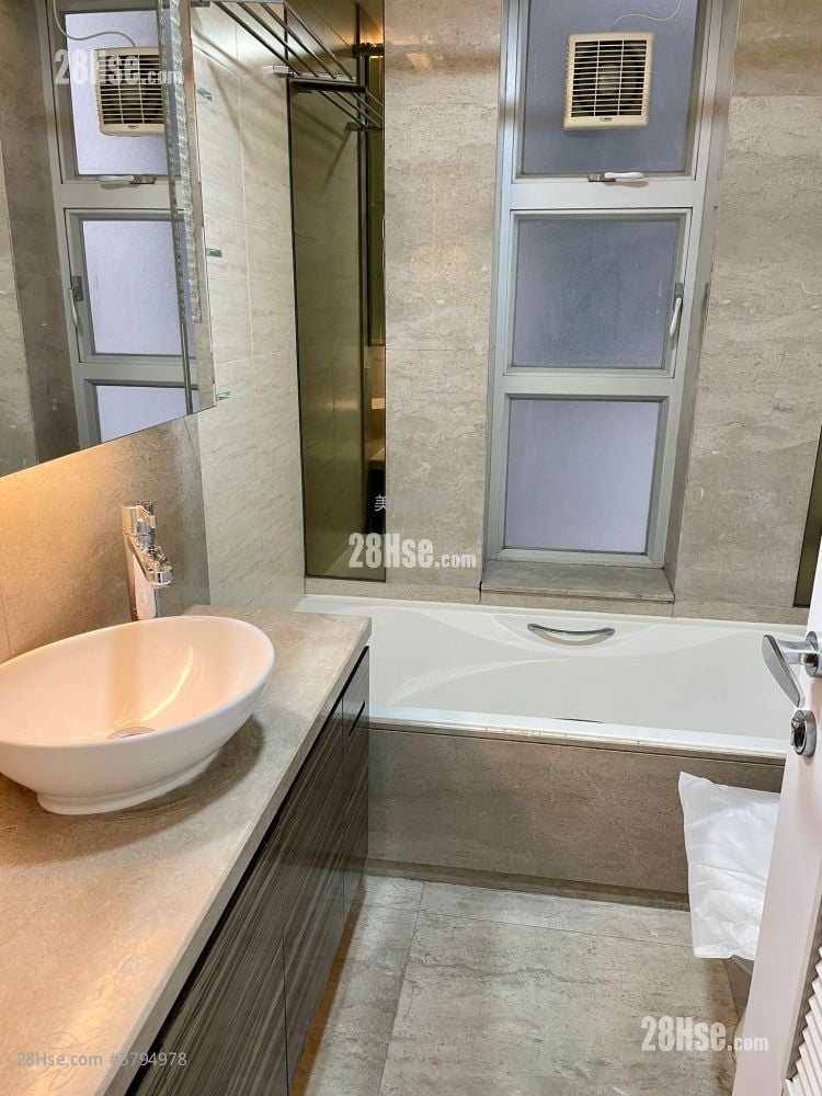 名城 租盘 3 房 , 2 浴室 688 平方尺