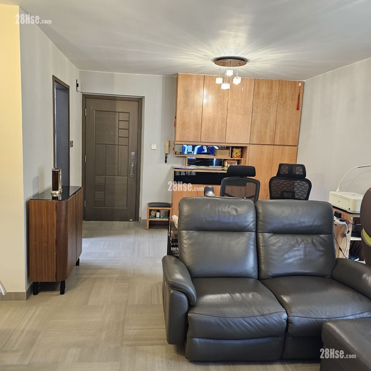 Cronin Garden Sell 3 Bedrooms , 2 Bathrooms 802 ft²