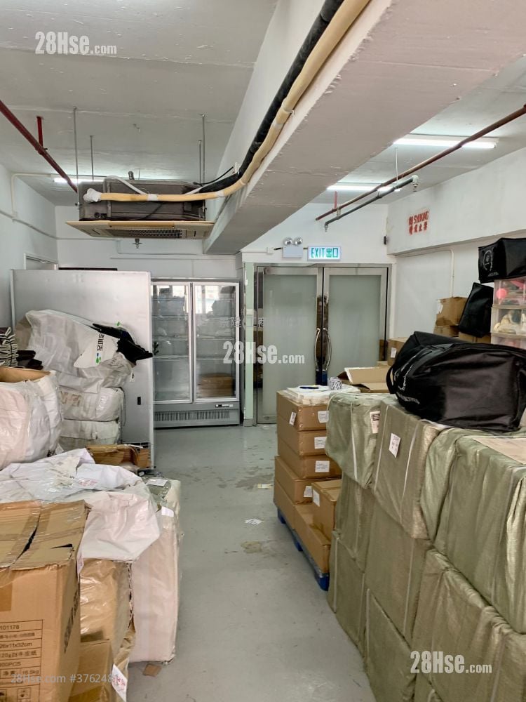 金基工业大厦 租盘 2 厕所