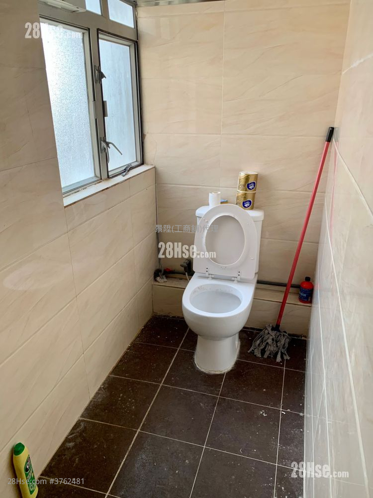 金基工业大厦 租盘 2 厕所