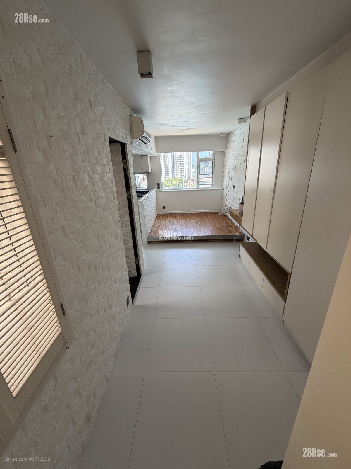 Wah Yu Court Rental 1 Bedroom , 1 Bathroom 352 ft²