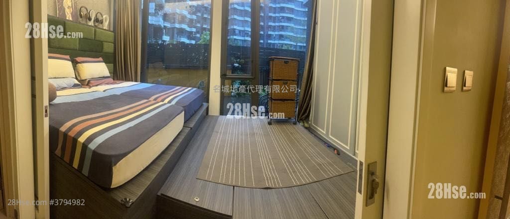 Dragons Range Sell 919 ft²