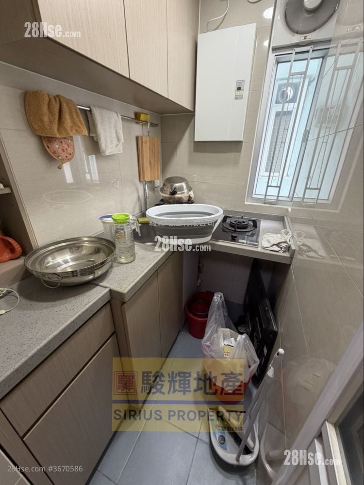 永发大厦 售盘 2 房 , 1 浴室 246 平方尺