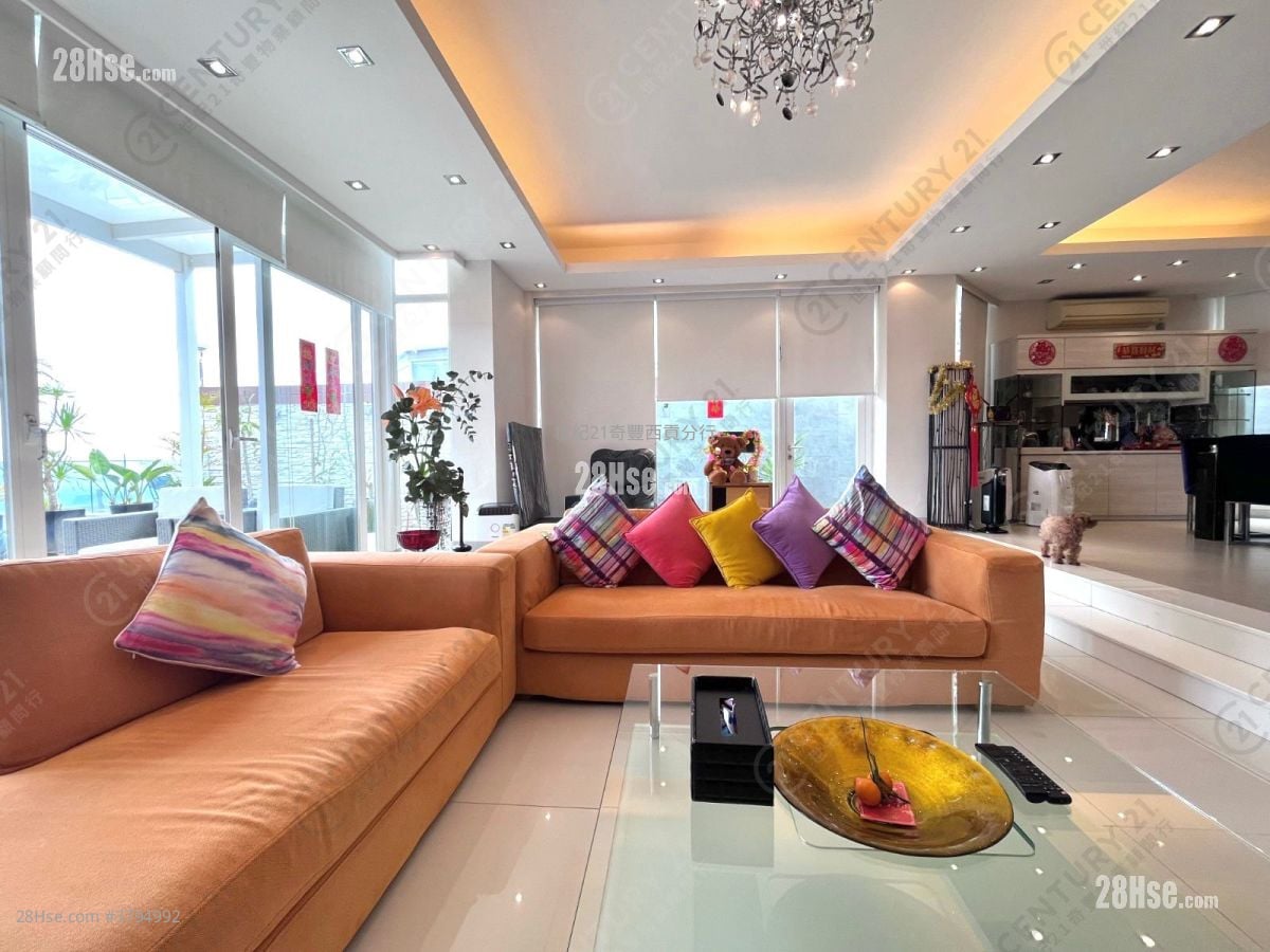 龙湖别墅 售盘 2,301 平方尺