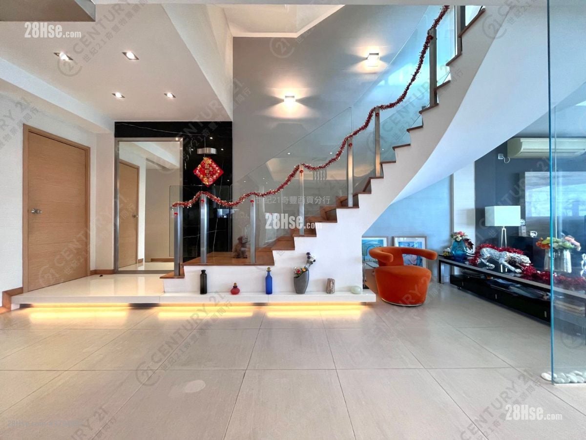 龙湖别墅 售盘 2,301 平方尺