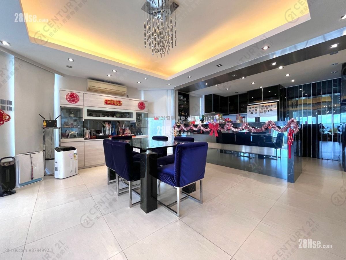 龙湖别墅 售盘 2,301 平方尺