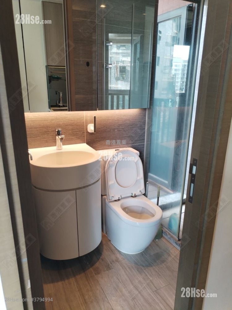 Harbour Park Sell Studio , 1 Bathroom 204 ft²