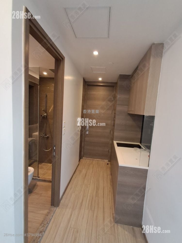 Harbour Park Sell Studio , 1 Bathroom 204 ft²