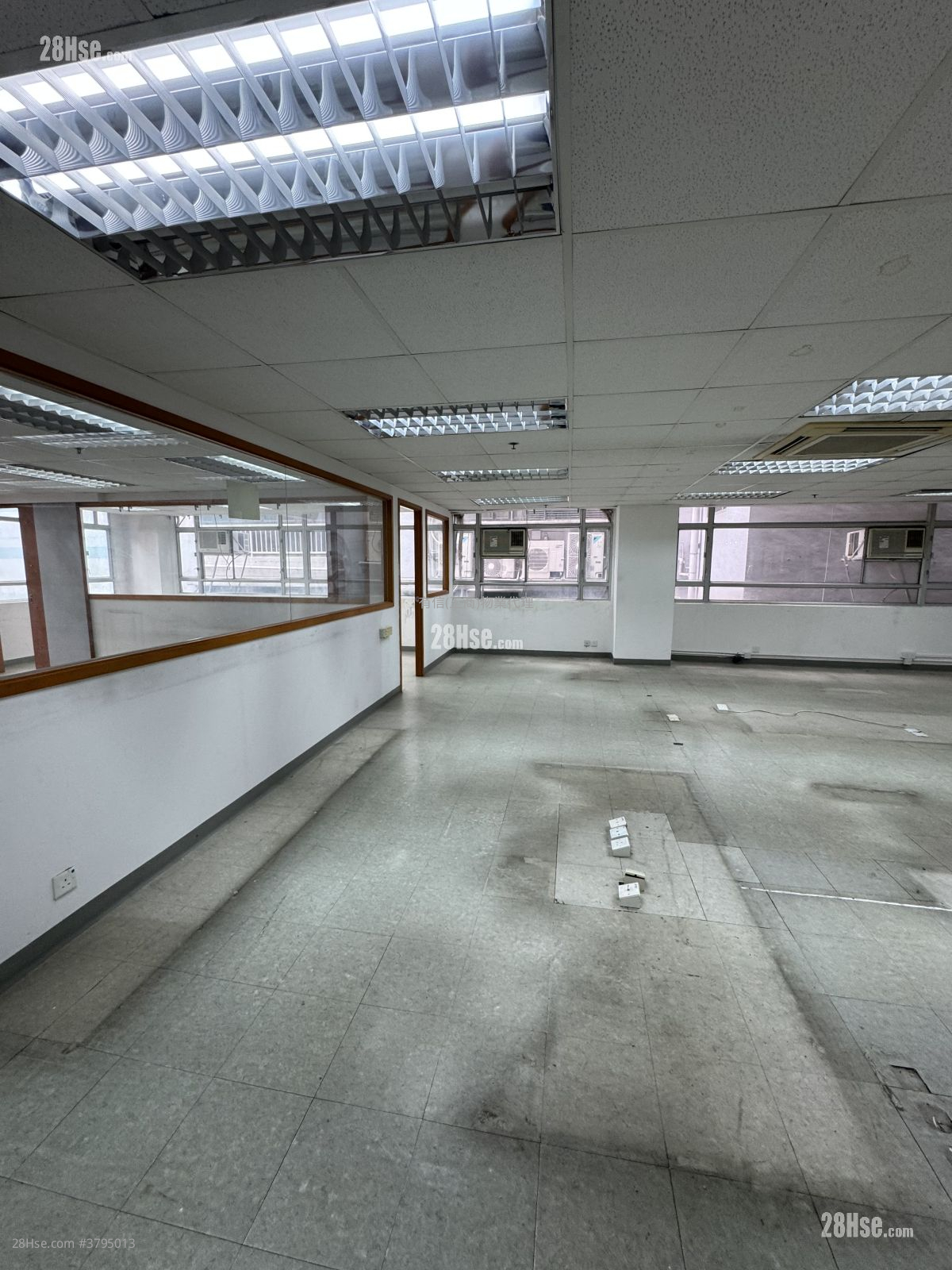 Ka To Factory Building Rental 2,773 ft²